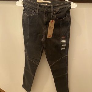 Women’s Levi High-Rise Ankle Skinny
